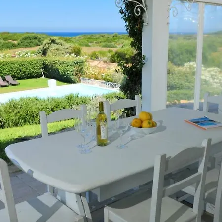 Villa Enga: With Pool, In Front Of The Sea And In The Middle Of Wineyards *
